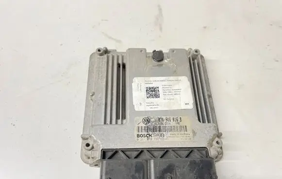 Volkswagen Phaeton Engine control unit/module 070906016B 0281010737 1039S04733