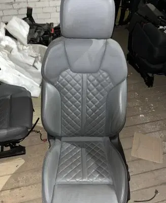 Audi Q5 SQ5 Front driver seat 