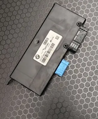 BMW 6 F12 F13 Gateway control module 9291451