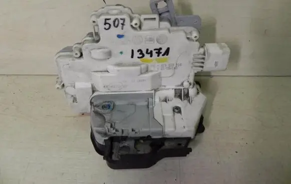 Audi A6 S6 C6 4F Loading door lock 4F0839016 I3471