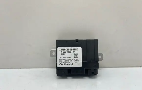 Mercedes-Benz C W205 Fuel injection pump control unit/module A0009002414 A0009013806 A2C90180514