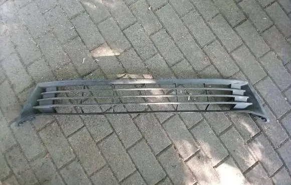 Toyota Corolla E160 E170 Front bumper lower grill 5311202470