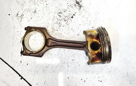 Volvo S80 Piston with connecting rod