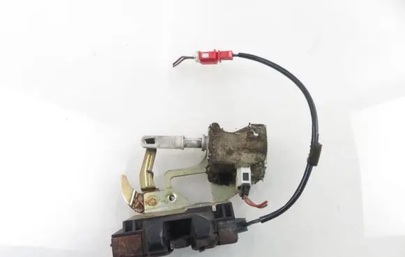 Tailgate/trunk/boot lock/catch/latch