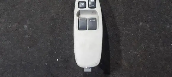 Nissan Almera N16 Electric window control switch bu2001 80960