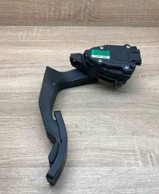 Audi A8 S8 D3 4E Accelerator throttle pedal 4E1723523H 6PV00802642