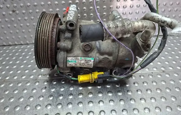 Peugeot 207 Air conditioning (A/C) compressor (pump) S26336970 9651910980