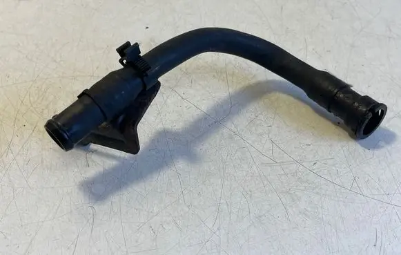 Mercedes-Benz Vito Viano W447 Engine coolant pipe/hose