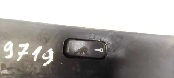 Central locking switch button