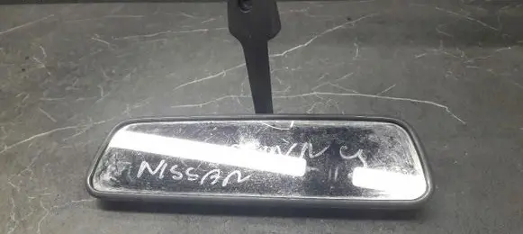 Nissan Sunny Rear view mirror (interior)