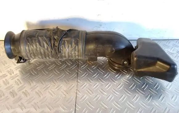 Intercooler hose/pipe