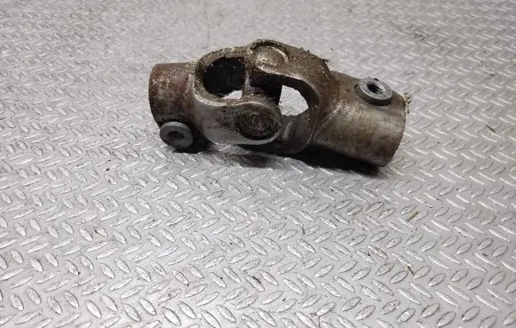 Honda CR-V Steering column universal joint