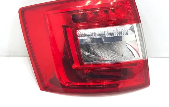 Skoda Octavia Mk3 (5E) Rear/tail lights 5E9945095B