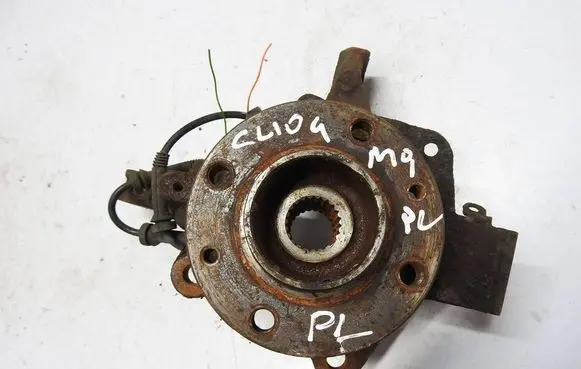 Renault Clio IV Front wheel hub spindle knuckle