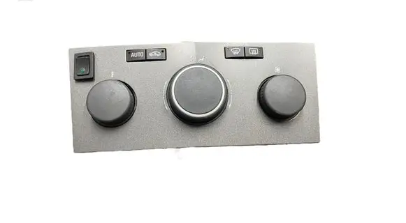 Opel Zafira B Climate control unit 0AM7504C68 901512570000 13168100