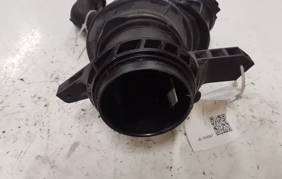 Volvo V70 Air intake hose/pipe 72100865