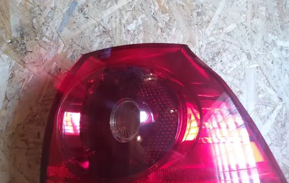 Volkswagen Golf V Rear/tail lights 1K6945096Q 89398376