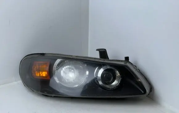 Nissan Almera N16 Headlight/headlamp 26010BN704 10016391 H235GRLE