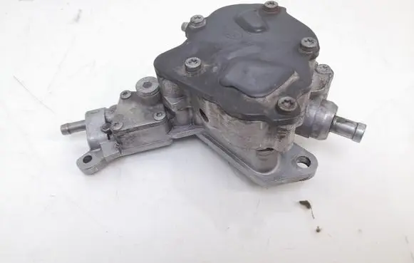 Volkswagen Jetta V Fuel injection high pressure pump 038145209K 050613A