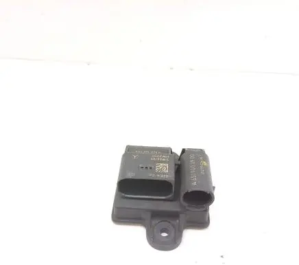 Mercedes-Benz C W204 Glow plug pre-heat relay A6519000900