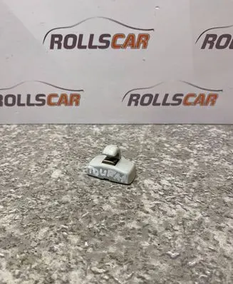 Sun visor clip/hook/bracket