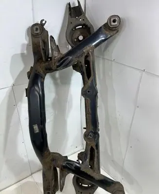 Audi TT TTS Mk2 Front axle beam 8J | 68475634065314,518