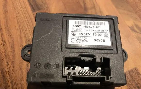 Ford S-MAX Door control unit/module 7G9T14B534AD