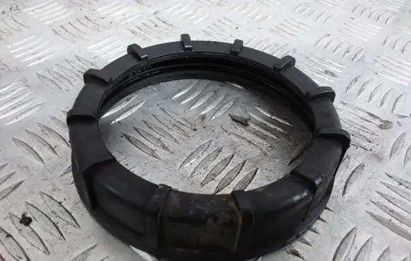 Ford Galaxy In tank fuel pump screw locking ring/nut 321201375A