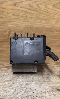 Volvo V70 ABS Pump 8619537 8619538