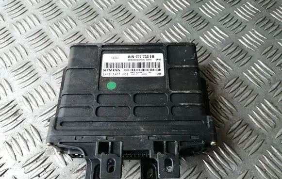 Volkswagen PASSAT B5 Gearbox control unit/module 01N927733EB 5WK33401K03