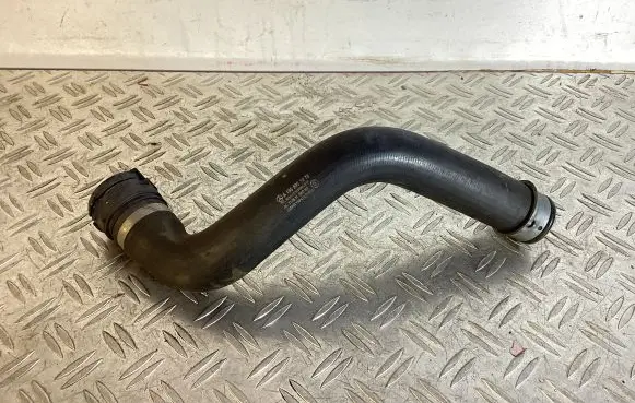 Mercedes-Benz GLE (W166 - C292) Engine coolant pipe/hose A1665001075