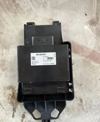 Audi A6 S6 C7 4G Voltage converter/converter module 8K0959663F 120012874