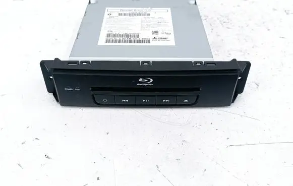 Chrysler Town u0026 Country V CD/DVD changer P05091263AD 34W