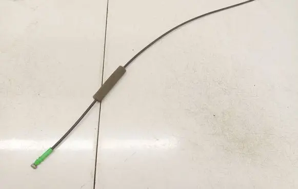 Toyota Avensis T250 Front door cable line