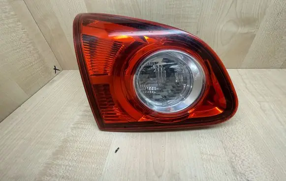 Nissan Qashqai Tailgate rear/tail lights 26555JD800 89071063