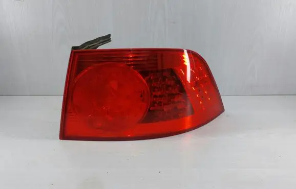Volkswagen Phaeton Rear/tail lights 3D0945096