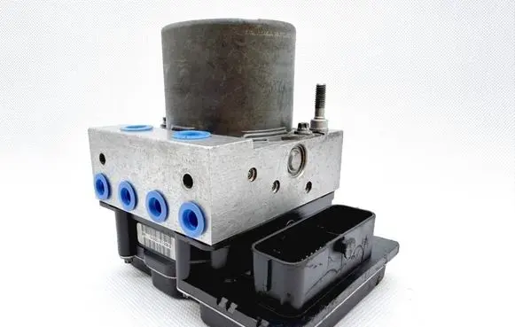 Suzuki SX4 ABS Pump 5611055LE0 0265238071 0265951314