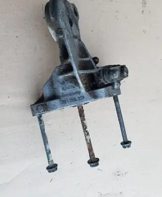 Volkswagen Golf II Gearbox mounting bracket 191199351