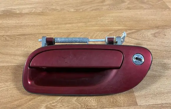 Volvo V70 Front door exterior handle 