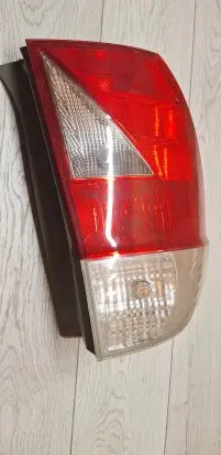 Honda FR-V Rear/tail lights E110927