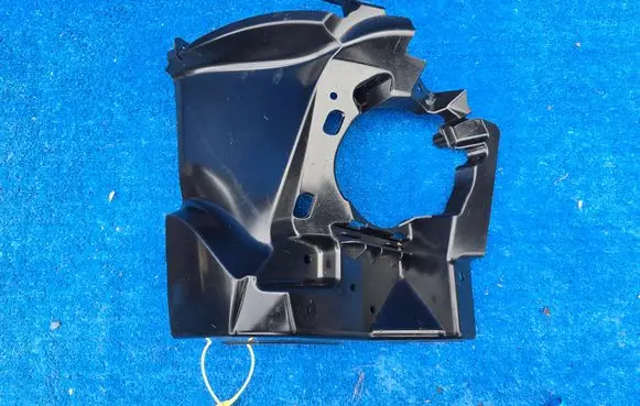 BMW 4 F32 F33 Fog light bracket 8054512