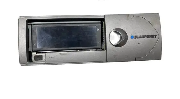 Volkswagen PASSAT B5.5 CD/DVD changer 7607700020 815CDCA03 BP770032571487