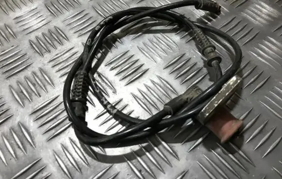 Mercedes-Benz C W202 ABS brake wheel speed sensor 0265001367