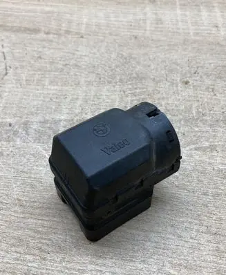 BMW 5 E39 Ignition lock contact 8363706