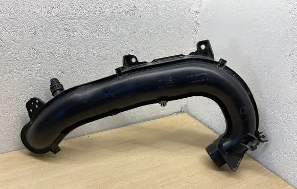 Ford Mondeo MK IV Intercooler hose/pipe AV619C623B