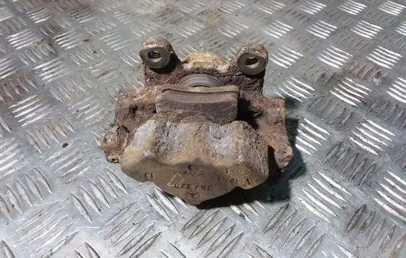 Mercedes-Benz C W202 Rear brake caliper