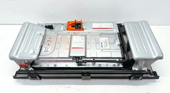 Volkswagen Jetta VI Hybrid / electric car battery 5C6915590C 5C6915590