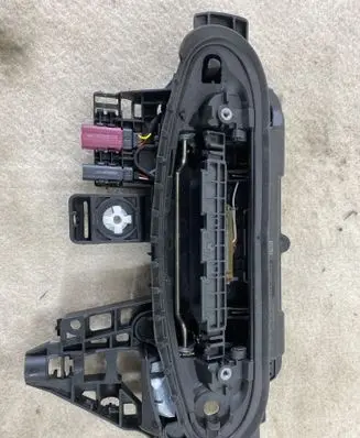 BMW 5 G60 Front door exterior handle 5A69065 5A6906504
