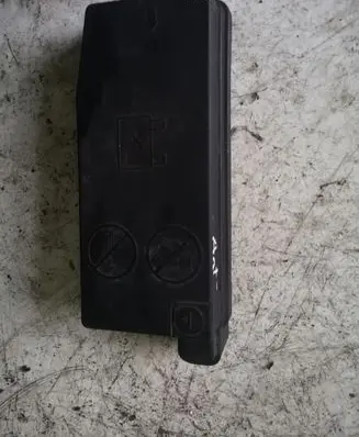 Opel Antara Fuse box cover