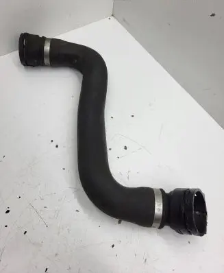 BMW 5 E60 E61 Engine coolant pipe/hose 7789742